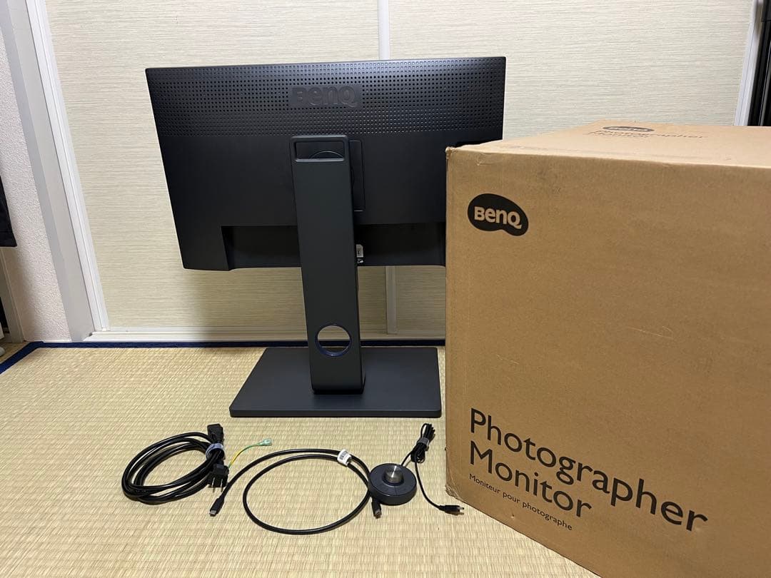 BenQ SW270C フォトグラファーモニター