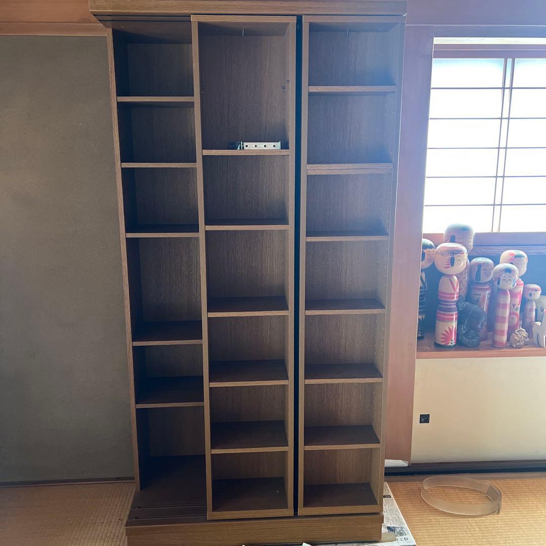 k*p様 スライド式本棚