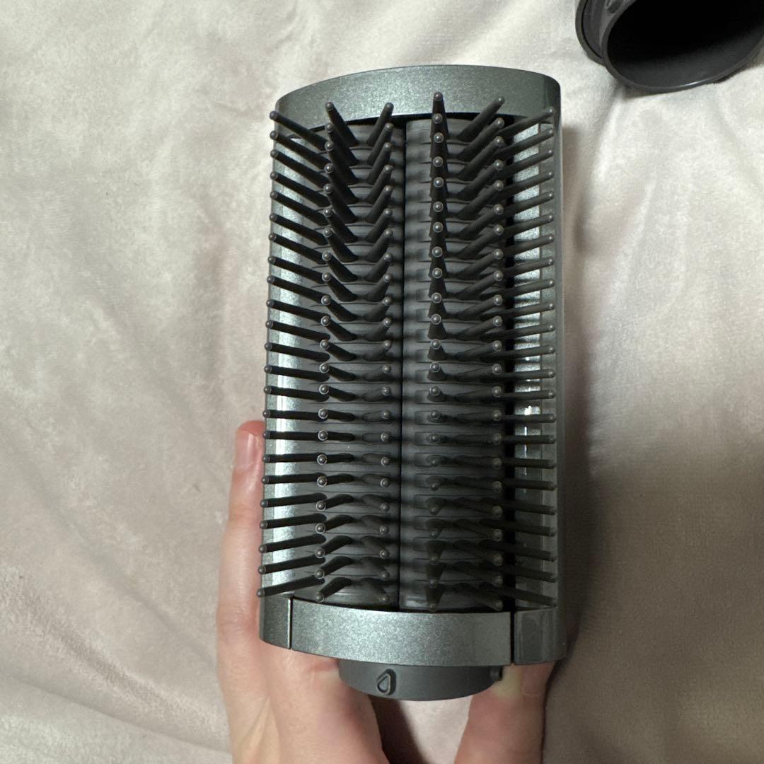 Dyson Airwrap ヘアドライヤー