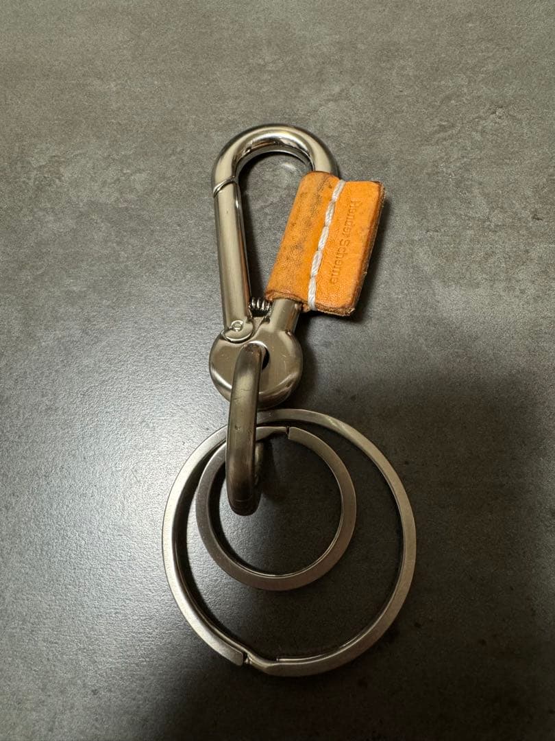 エンダースキーマ　キーリング　カラビナ