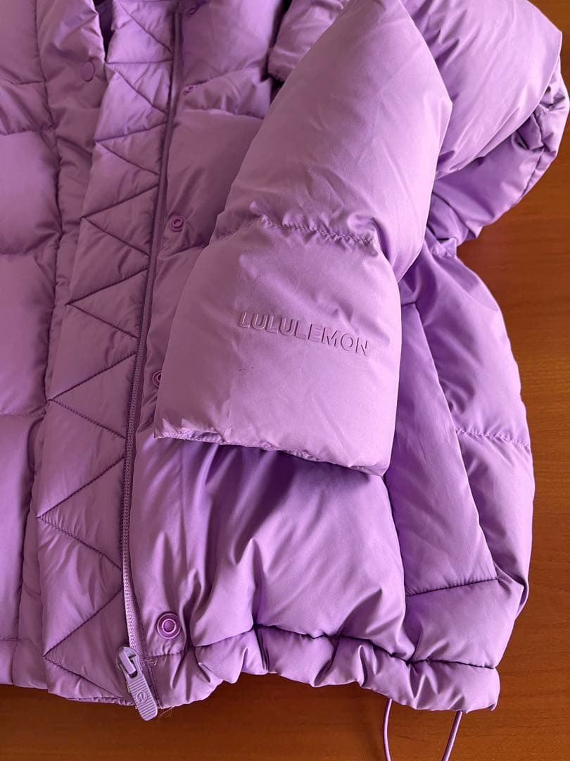 ルルレモン ワンダーパフ クロップド ジャケット