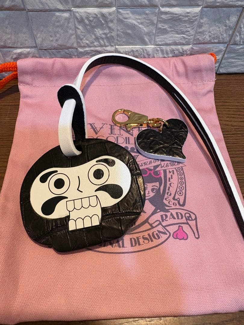 チビナイル　チャーム　クロコダイル　だるま