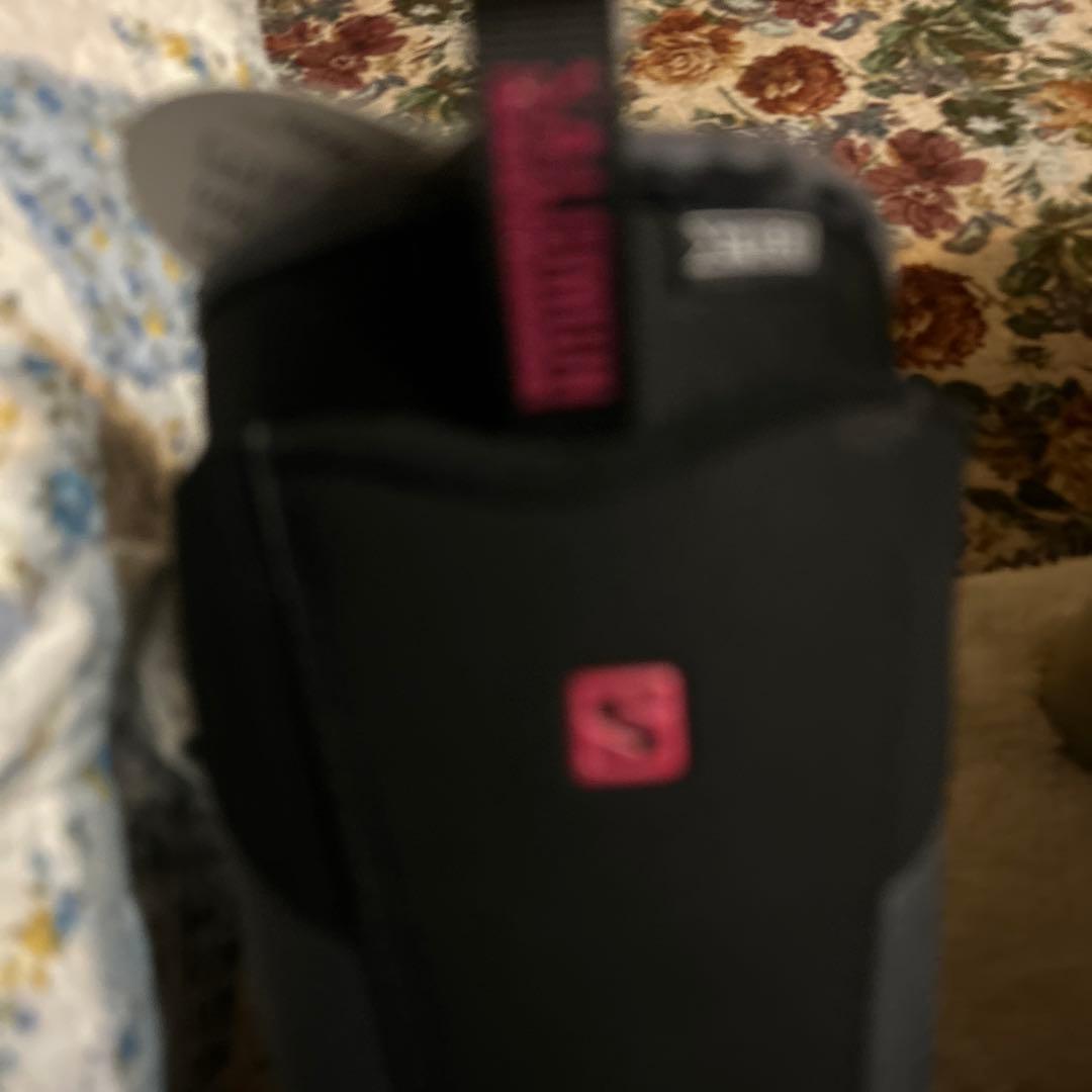 新品Salomon Silver スノーボードブーツ BOA
