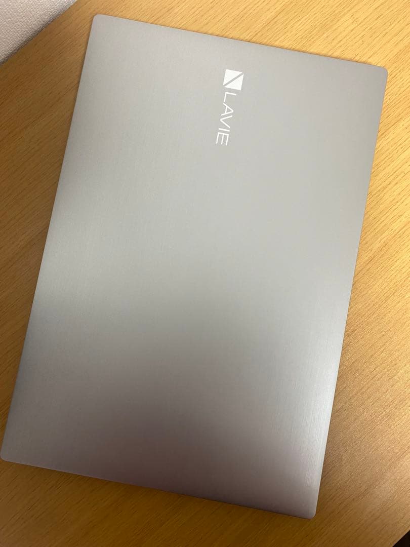 NEC大画面17インチノートパソコン