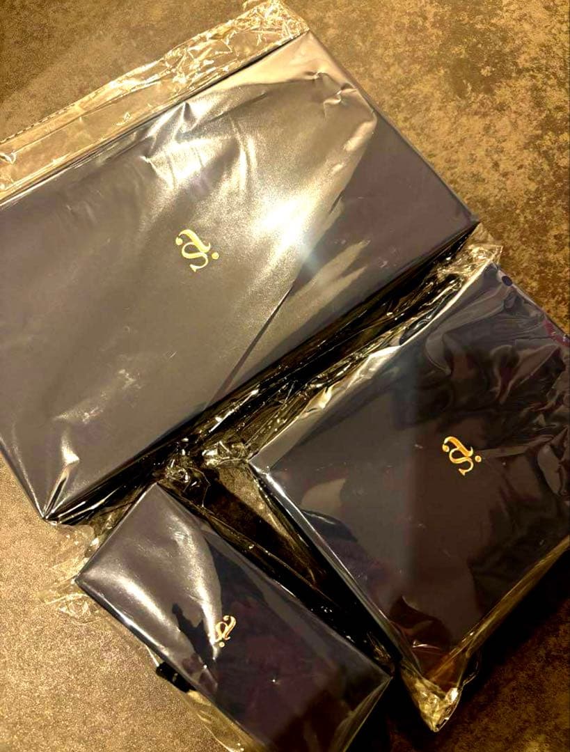 鈴木亜美 スマホショルダー iPhone15 3点セット iPhoneケース