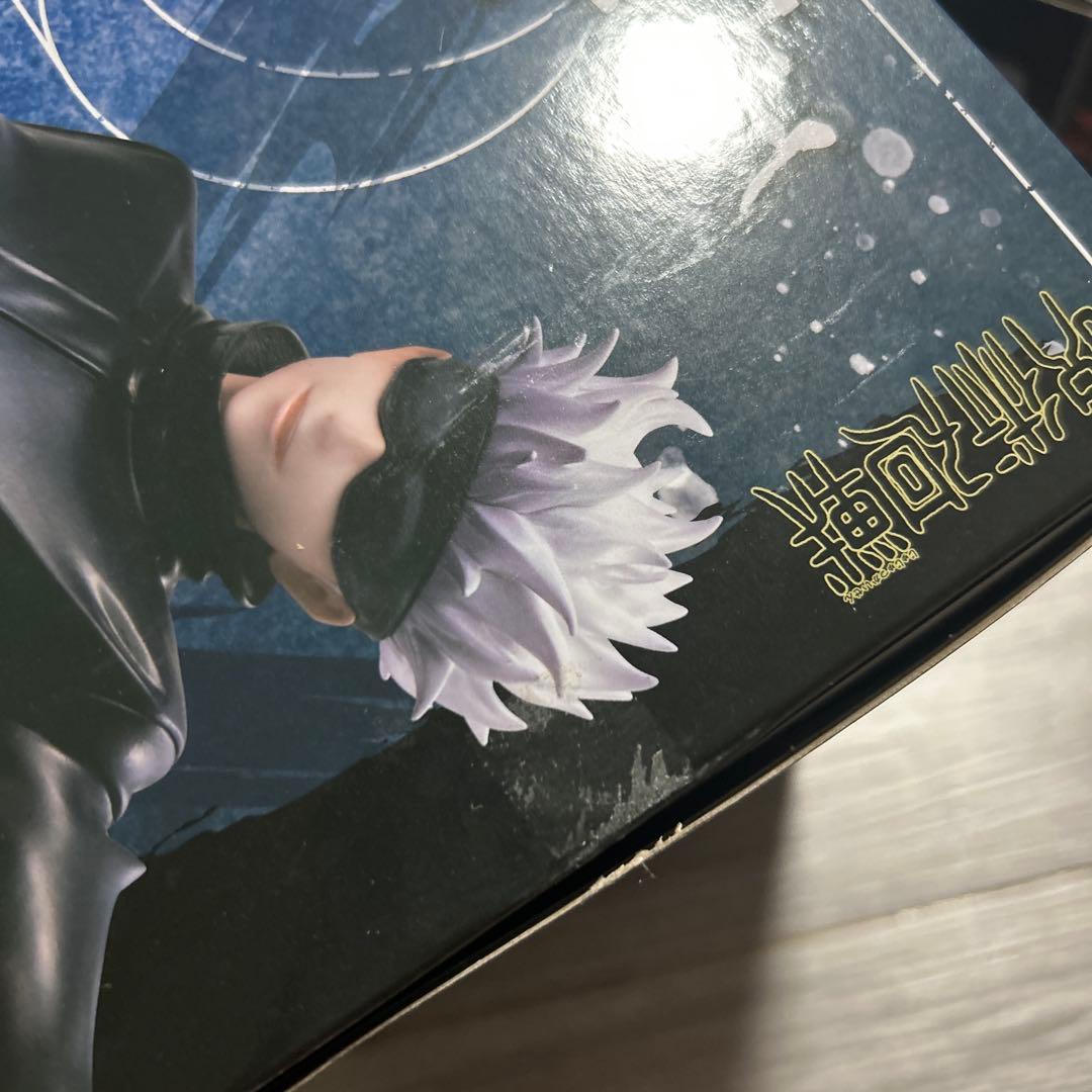 【美品】　呪術廻戦　五条悟　1/8スケールフィギュア　メガハウス