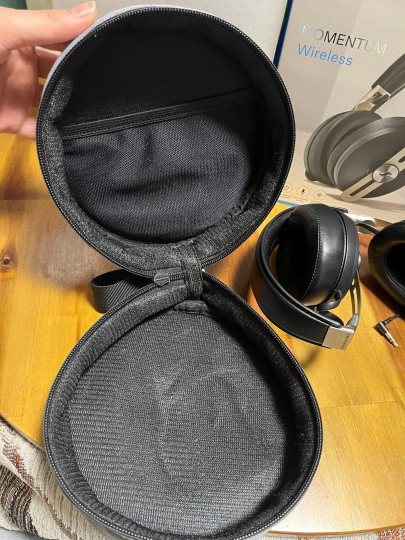 Sennheiser Momentum Wireless ヘッドホン