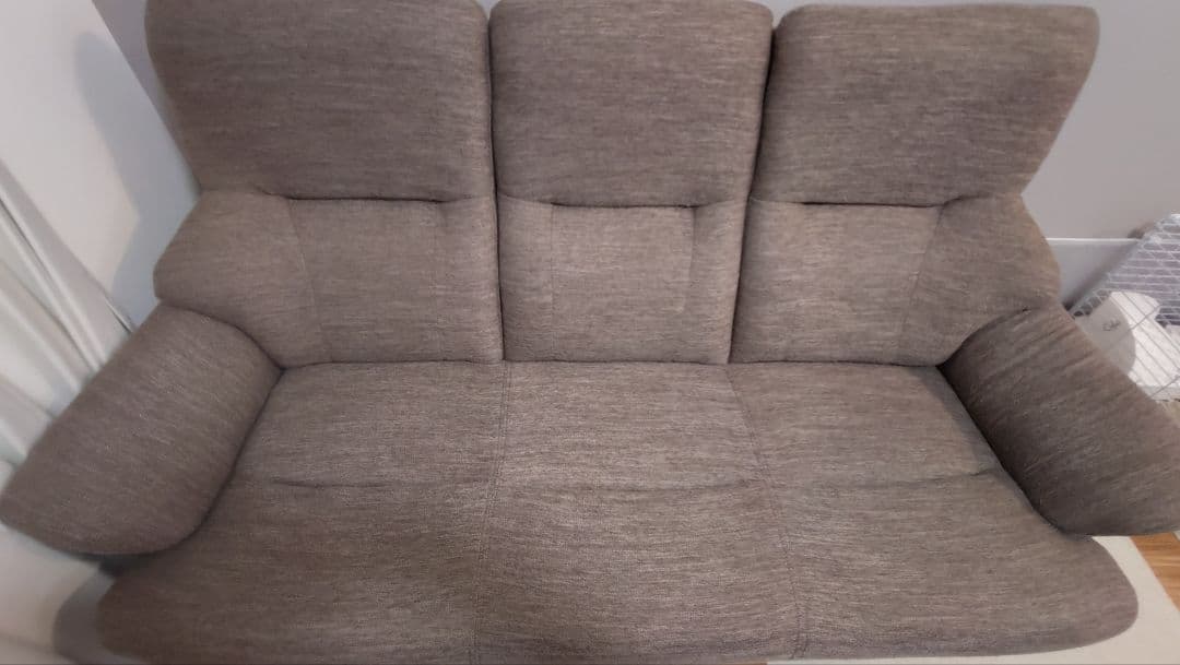 ニトリ　3人掛け布張りソファ(コウテイ3DR-DMO)