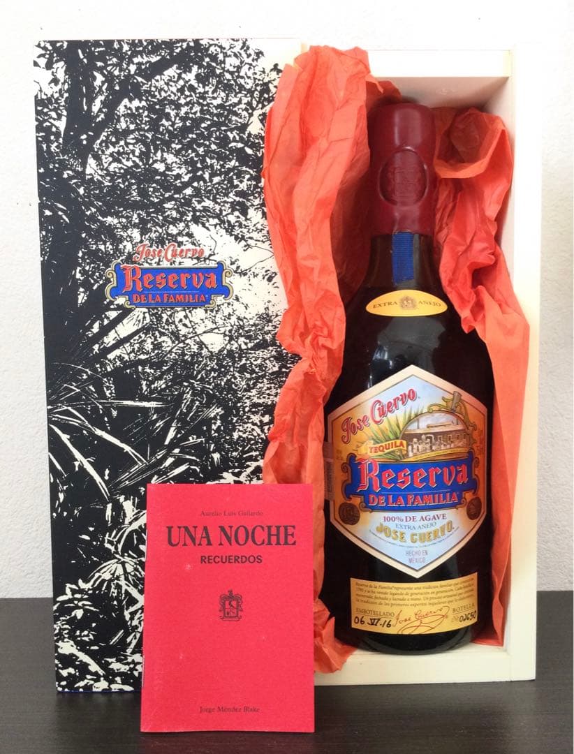 【未開栓】ホセ クエルボ レゼルヴァ デ ラ ファミリア 750ml