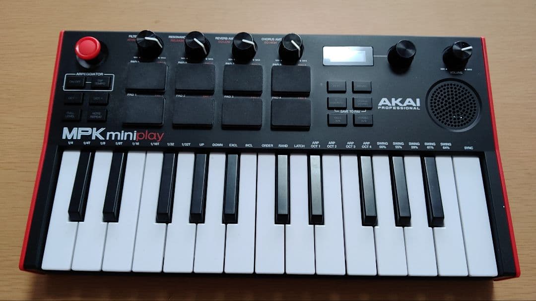 AKAI MPK Mini Playと専用保護ケースセット