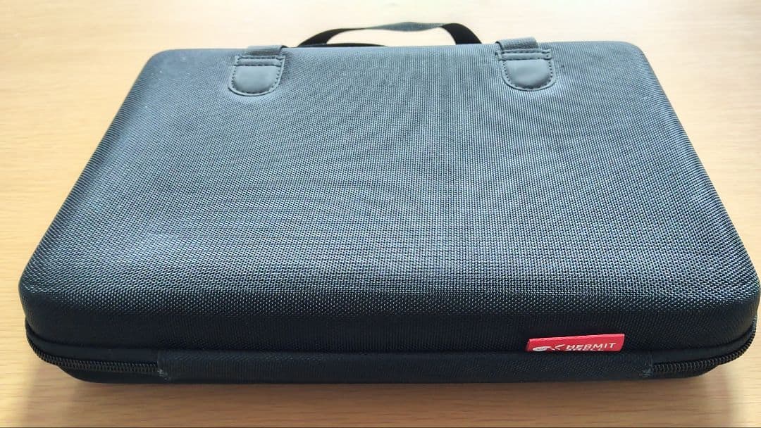 AKAI MPK Mini Playと専用保護ケースセット