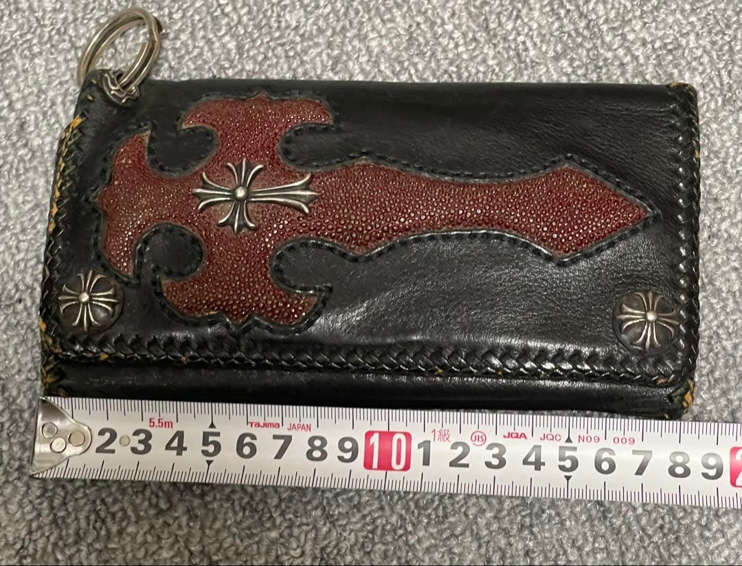 ガボールタイプ レザーウォレット クロスモチーフ スカルウォレットチェーン付き