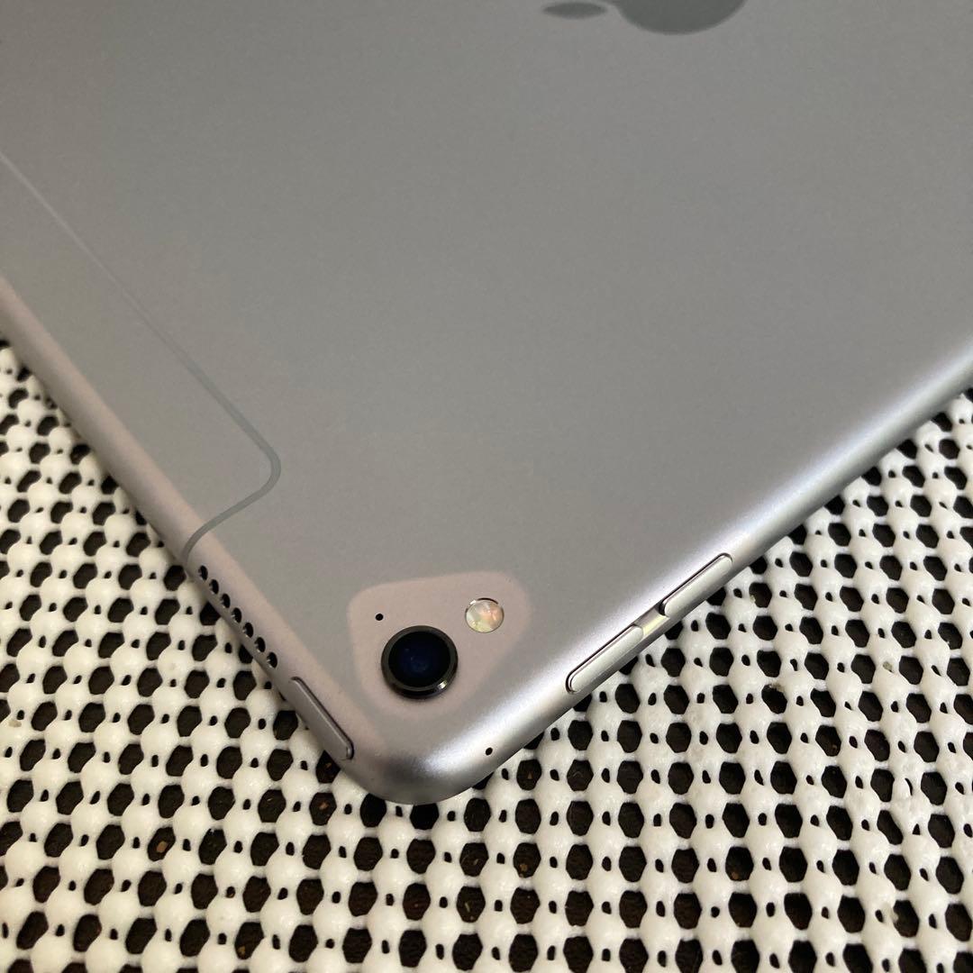 2339 電池ほぼ新品☆比較的美品☆iPad Pro 32GB SIMフリー☆