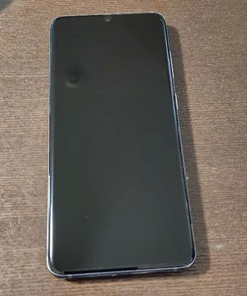 カ*ド様 箱、付属品付き　SIMフリー　Samsung Galaxy S20