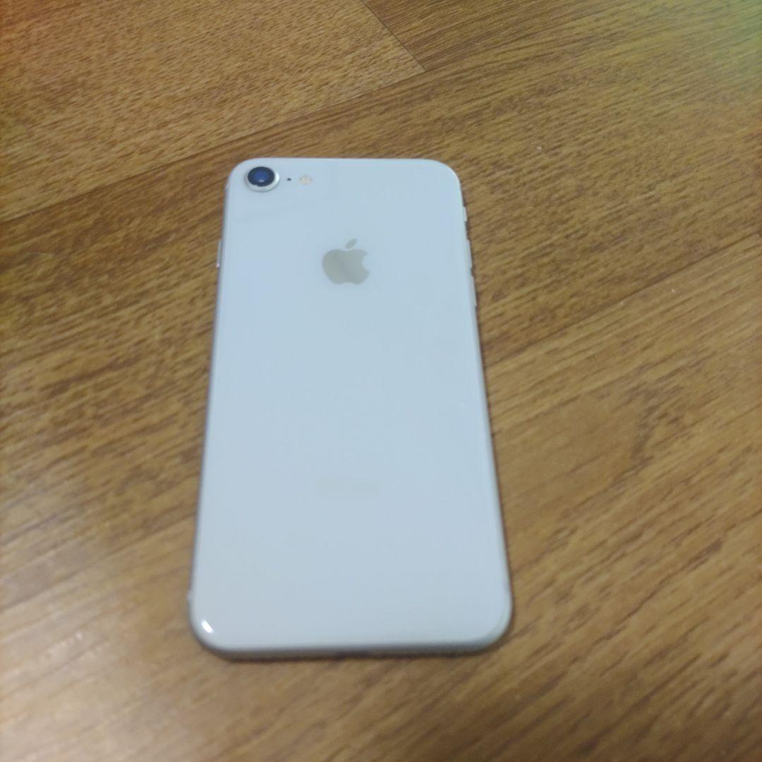Apple iPhone 8 ホワイト 本体バッテリー最大容量89％
