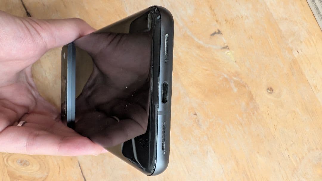 r*t様 Google Pixel 8 本体 黒 ・torrasケース・フィルム