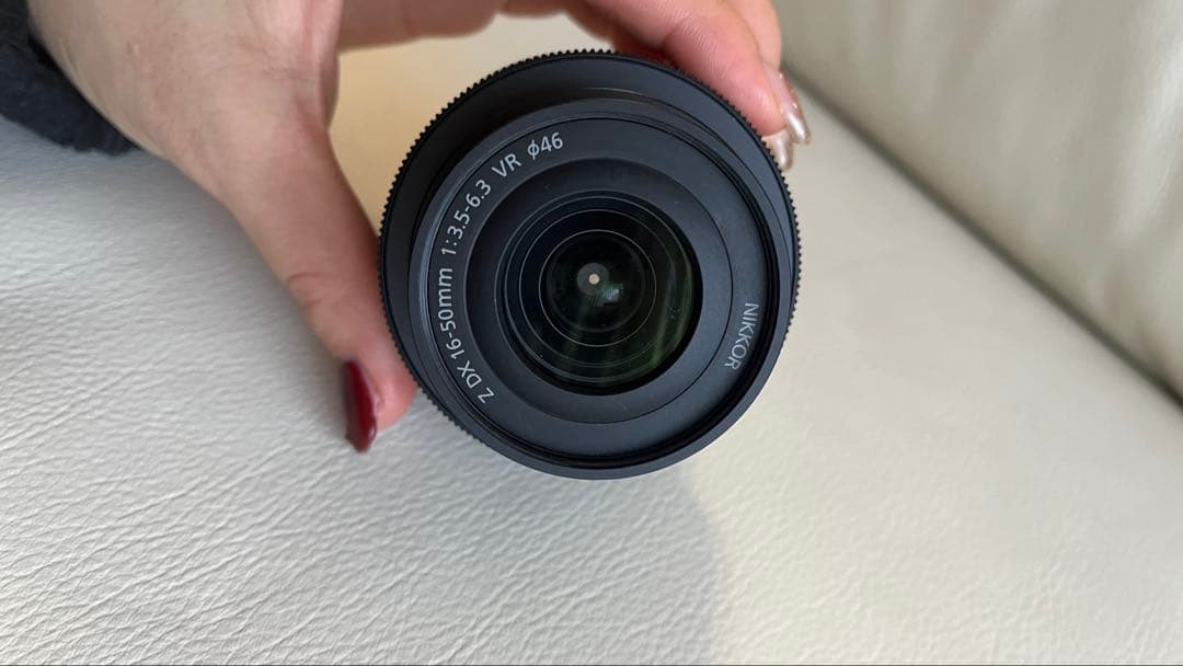 Nikon ズームレンズ コンパクト