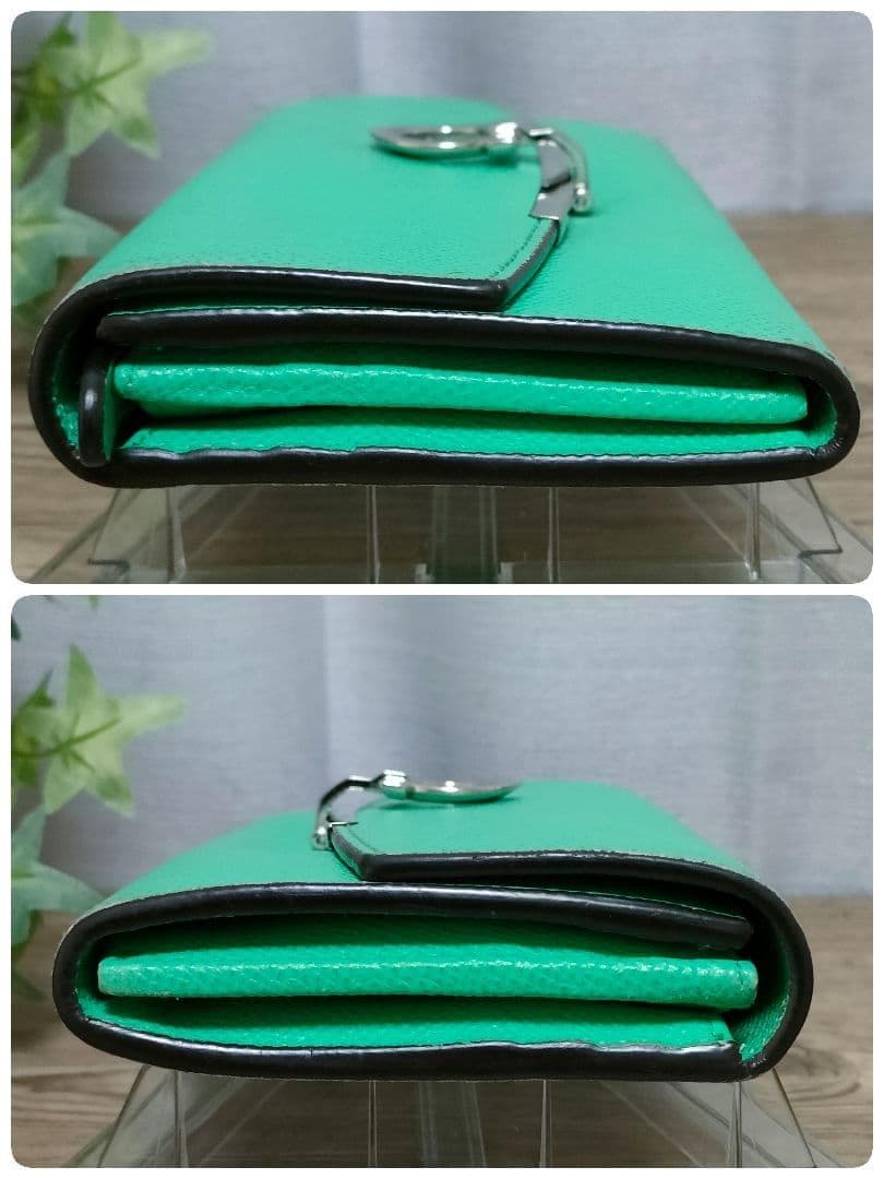 極希少 Ferragamo 長財布 グリーン メタルバー フェラガモ 財布 緑