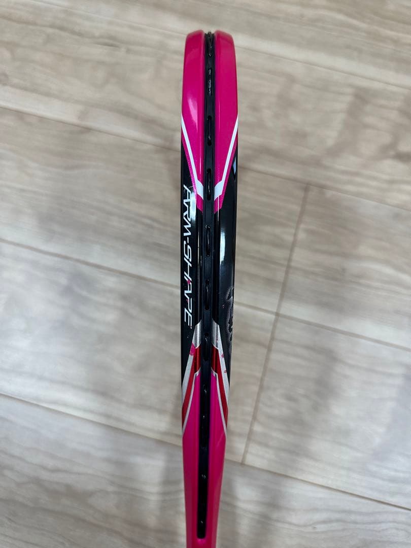 ヨネックス　ナノフォース8V Rev マゼンタ　2本セット