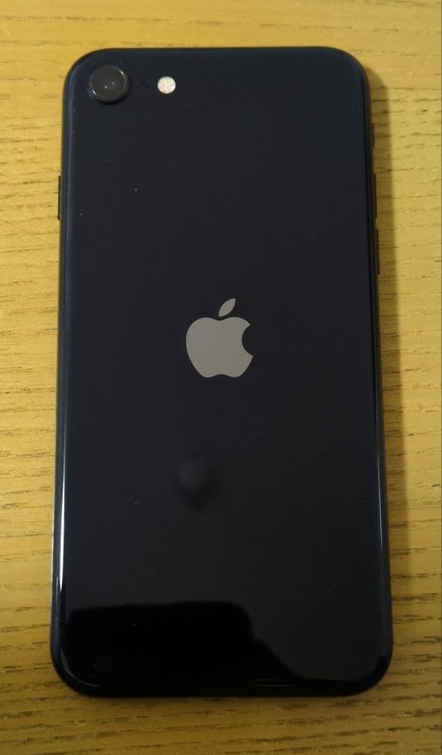iphone8 64GB (ホームボタンだけ白)