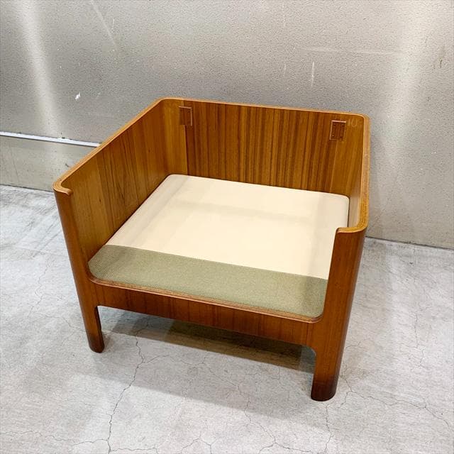 天童木工のHacoヴィンテージチークイージーチェア①