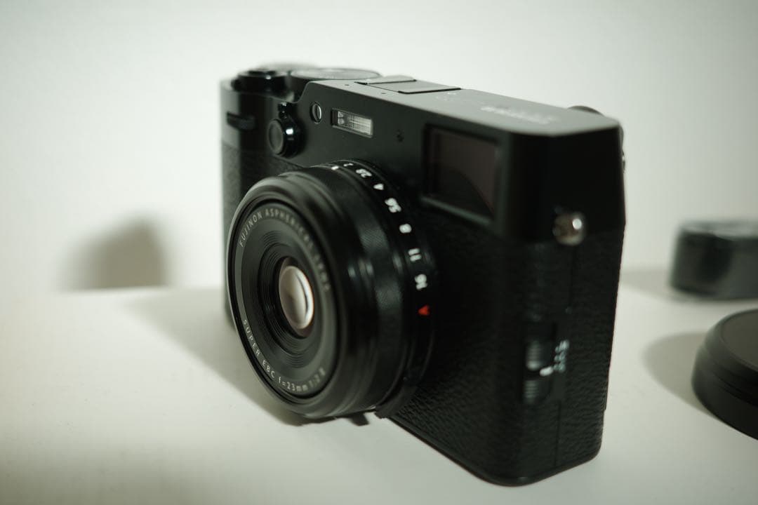 Fujifilm X100VI BLACK（多言語版）保証あり