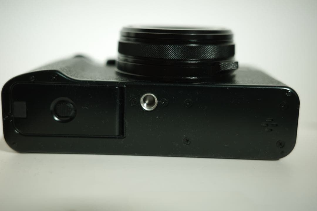 Fujifilm X100VI BLACK（多言語版）保証あり