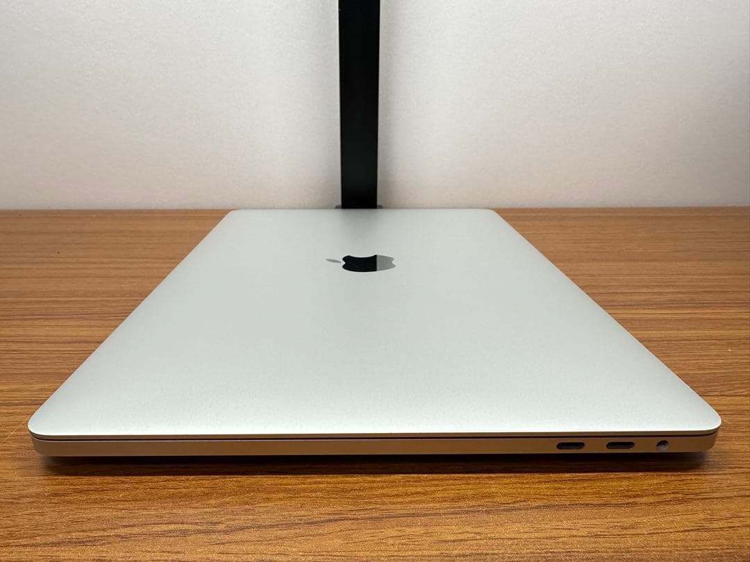 MacBook本体 MacBook Pro 2020 13inch Core i7 32Gb 512