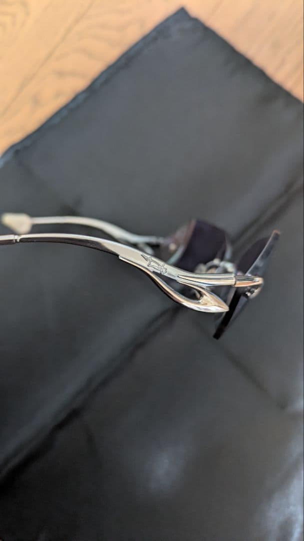 みみ Darts GACKT サングラス