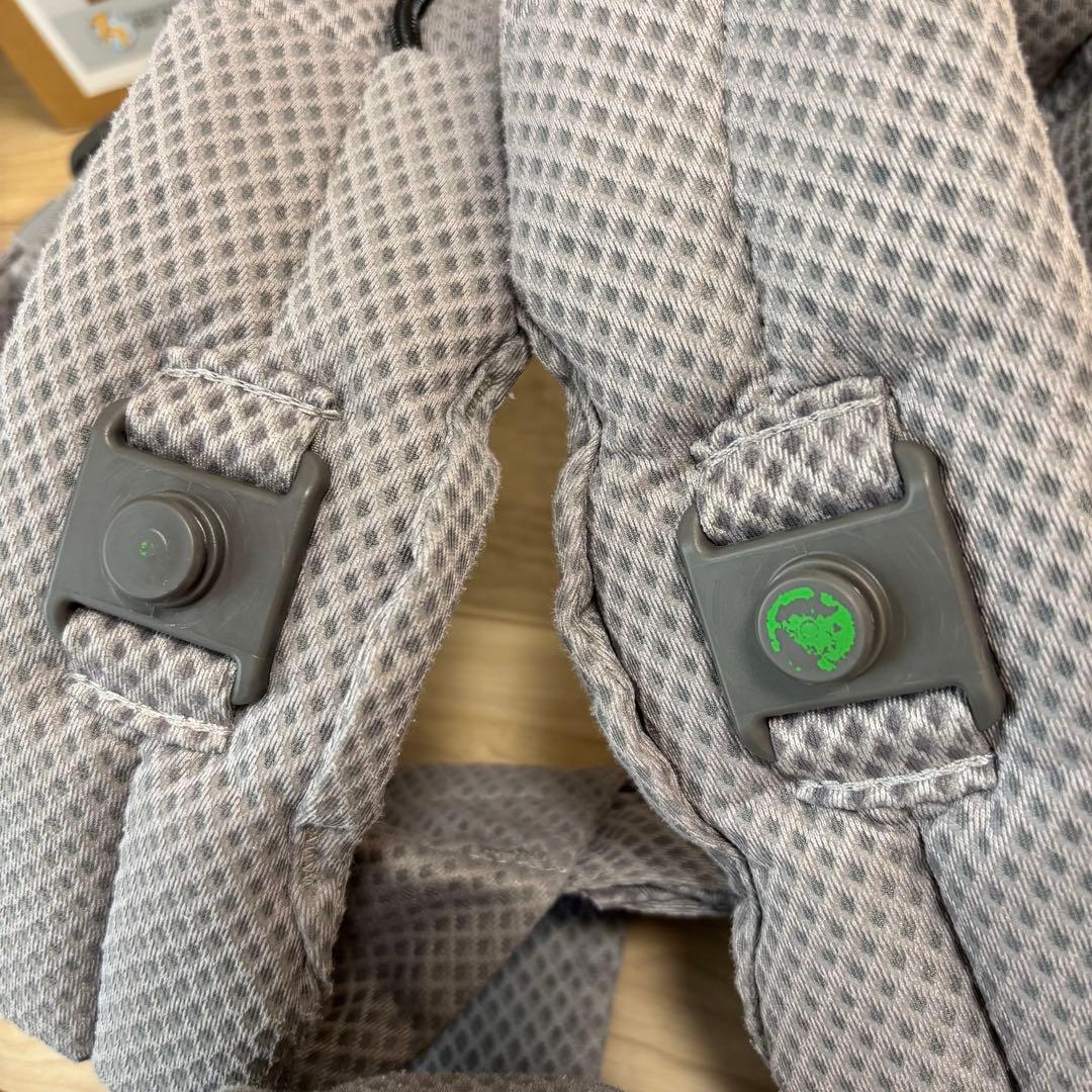 【再出品】NUNA cudl clik 抱っこ紐 グレー