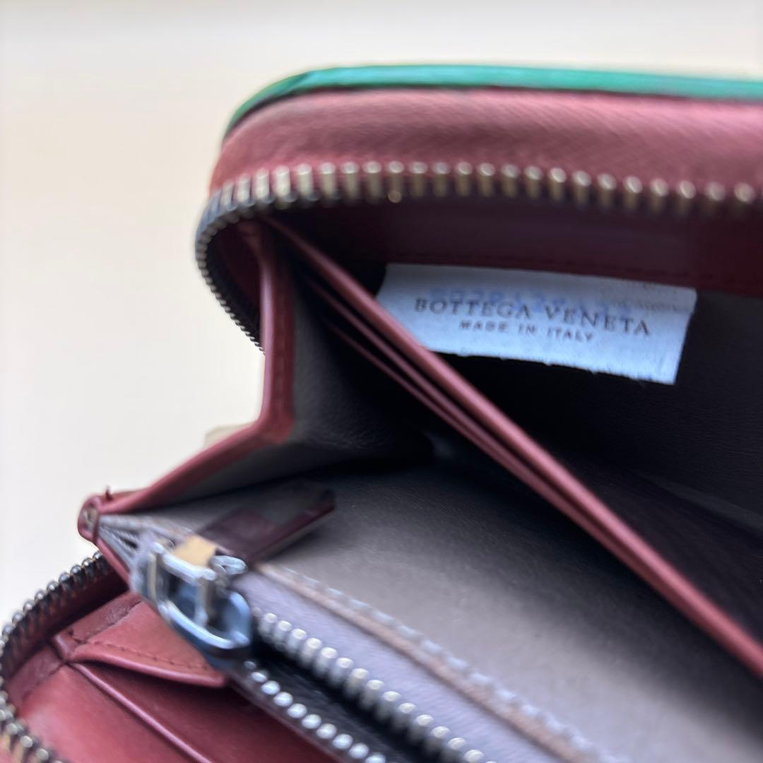 ①◆正規品◆ボッティガヴェネタイントレチャート ラウンドファスナー長財布グリーン