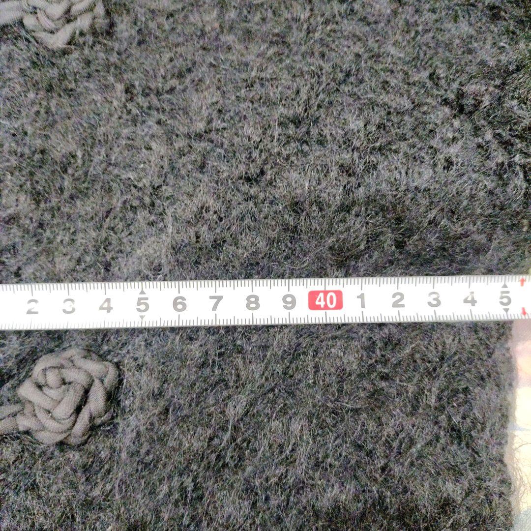 ワンダフルワールド　黒に豪華な花モチーフ付　モヘヤカーディガン 難有り