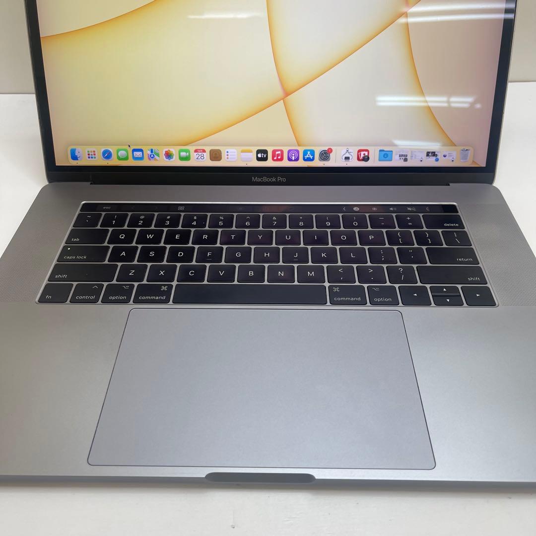 MacBook本体 Macbook Pro 2017 15inch i7 16GB SSD512GB