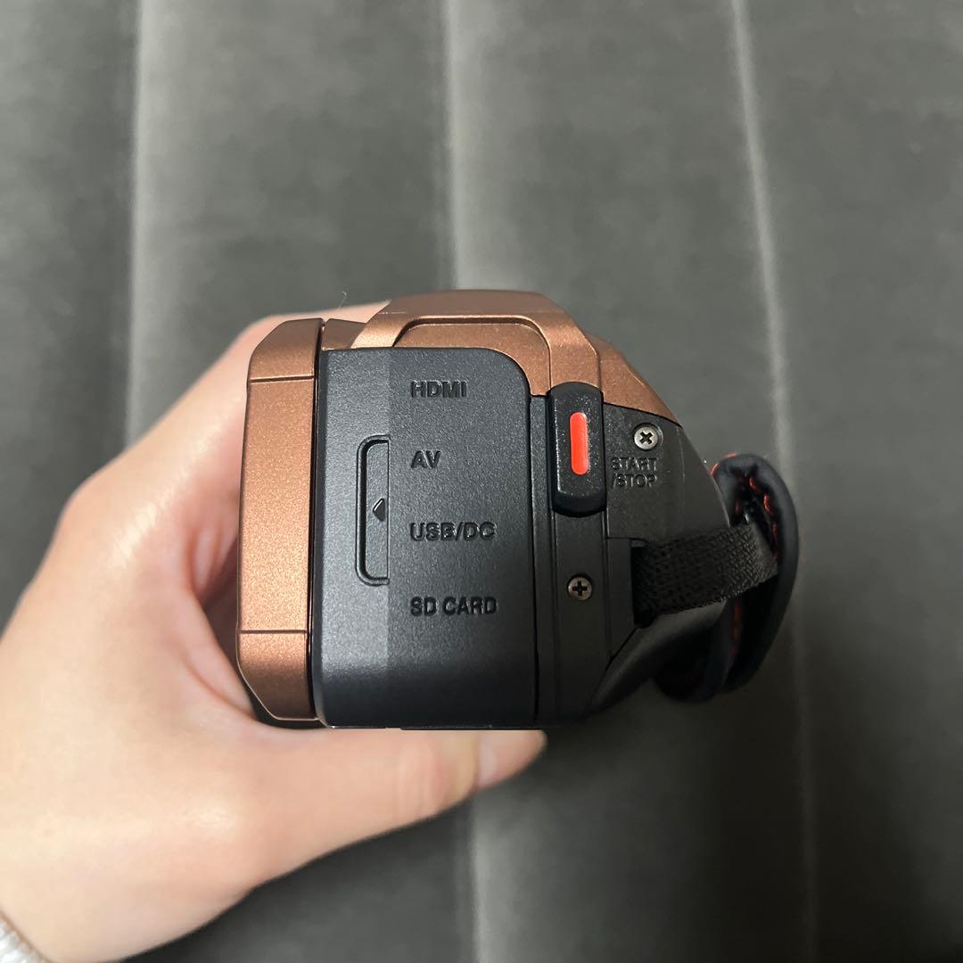 JVC Everio GZ-F50-Tビデオカメラ本体　ブラウン