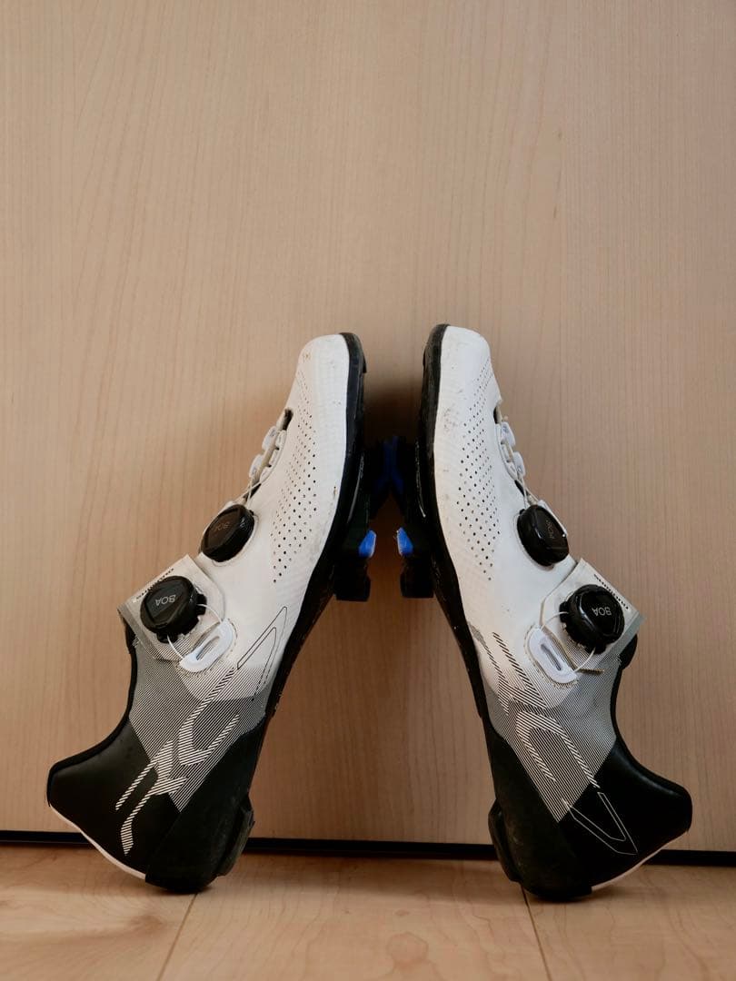 シマノ ビンディングシューズ RC7 SH-RC702 白 SPD‐SL 42