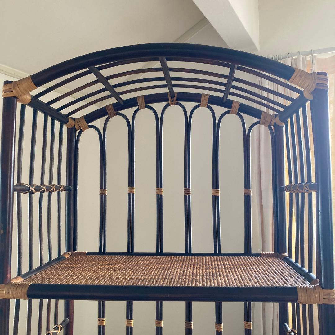 【18日までお買い得価格】天然木ラタン・タンス5段と飾り棚・希少な形