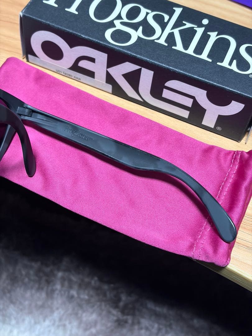 Oakley Frogskins オークリー フロッグスキン サングラス