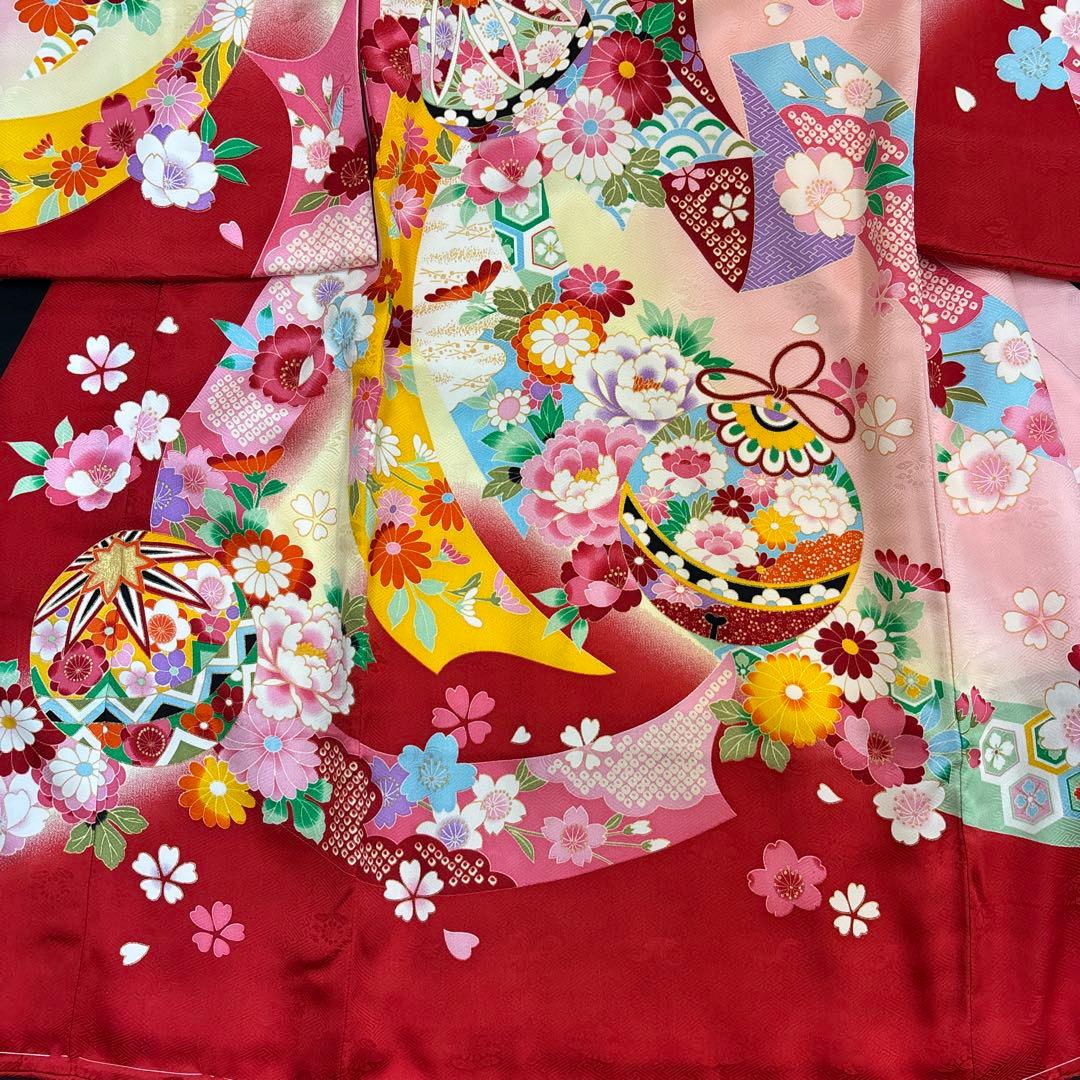 新品正絹産着（お祝着）最高級京友禅伝統多色染、豪華刺繍入り古典四季花鈴毬古典文