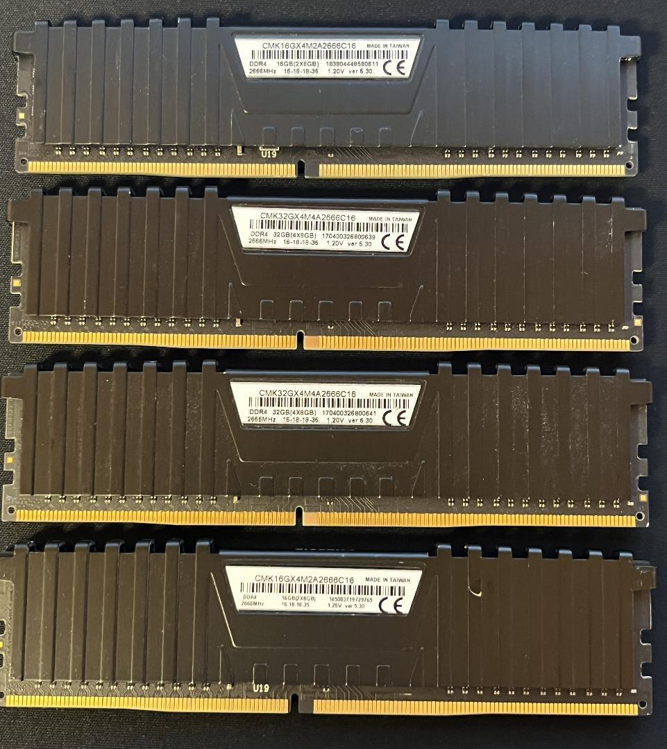 【中古品】Vengeance 32GB(8GBx4枚) DDR4 2666MHz