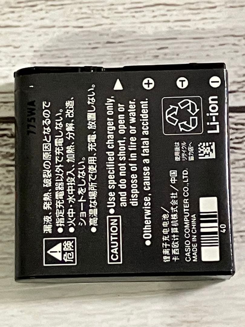 CASIO EXILIM EX-Z1080 コンパクトデジタルカメラ