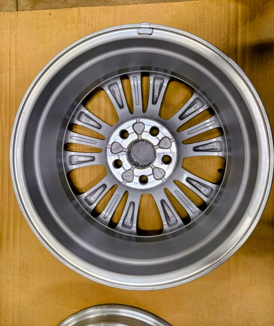 値下げ！！ トヨタ ノア 90系 S-G 純正16インチホイール　4本セット