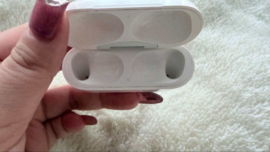 AirPodsPro本体 ホワイト 充電ケース付き 第一世代