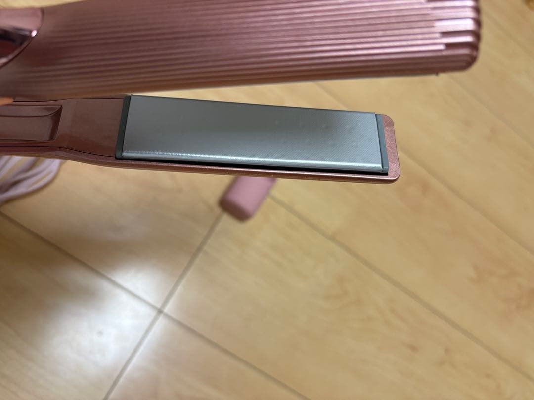 あ*様 リファストレートヘアアイロン プロピンク