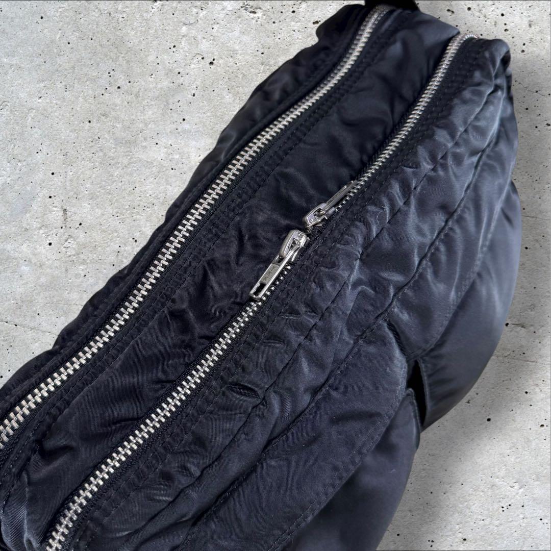 美品 ポーター PORTER タンカー 2室式 ショルダーバッグ（M） ブラック