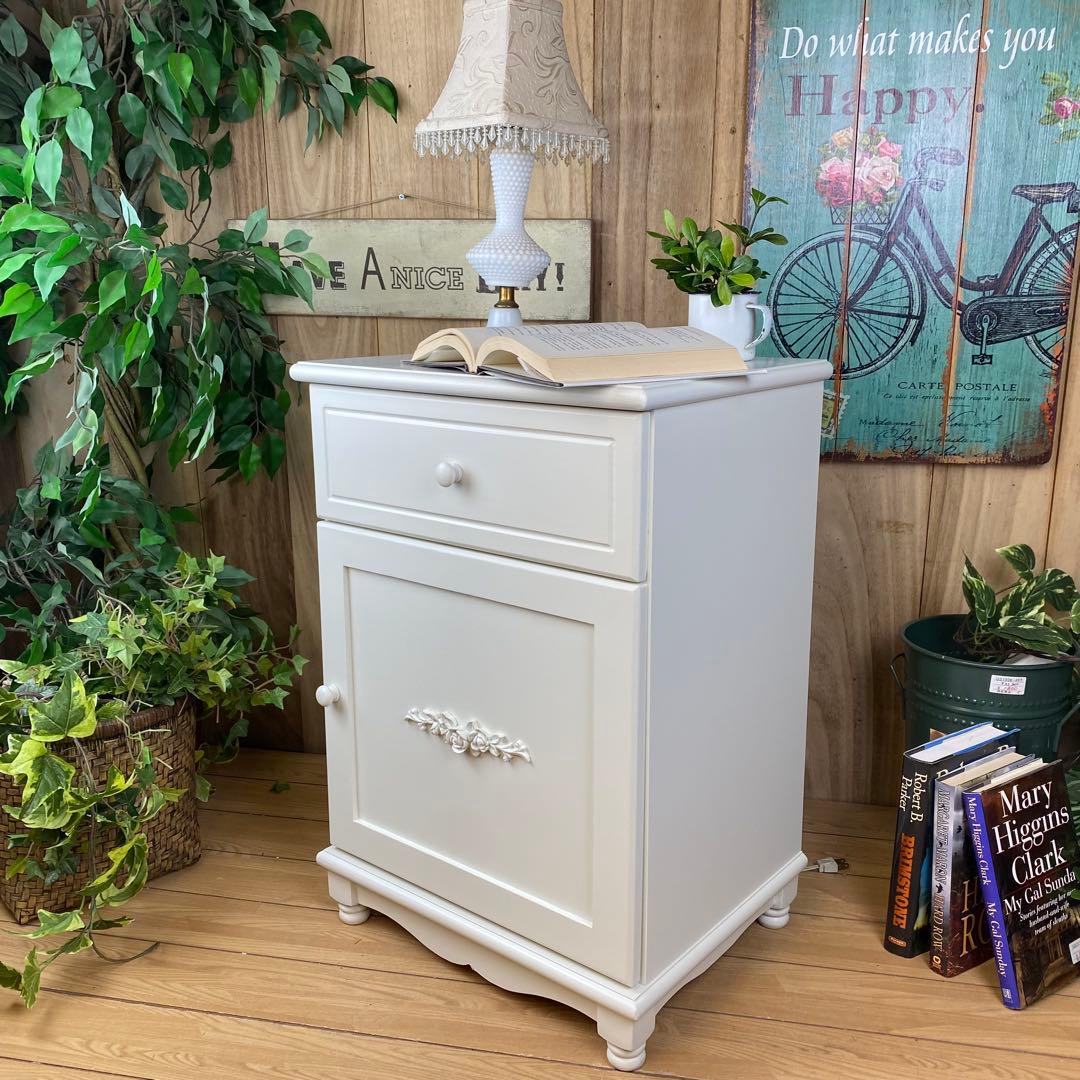 フレンチカントリー北欧調ホワイトサイドキャビネット飾り棚収納家具姫系インテリア