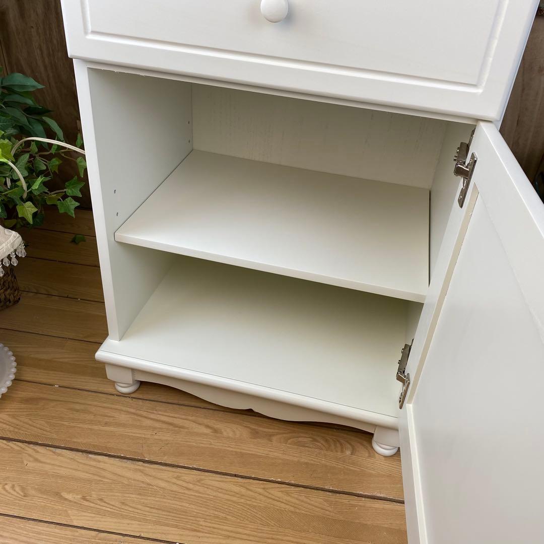 フレンチカントリー北欧調ホワイトサイドキャビネット飾り棚収納家具姫系インテリア