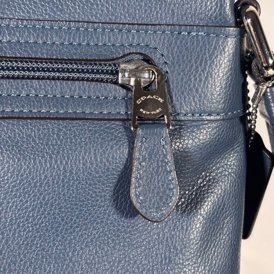 コーチ ショルダーバッグ メッセンジャーバッグ 斜め掛け レザー ブルー