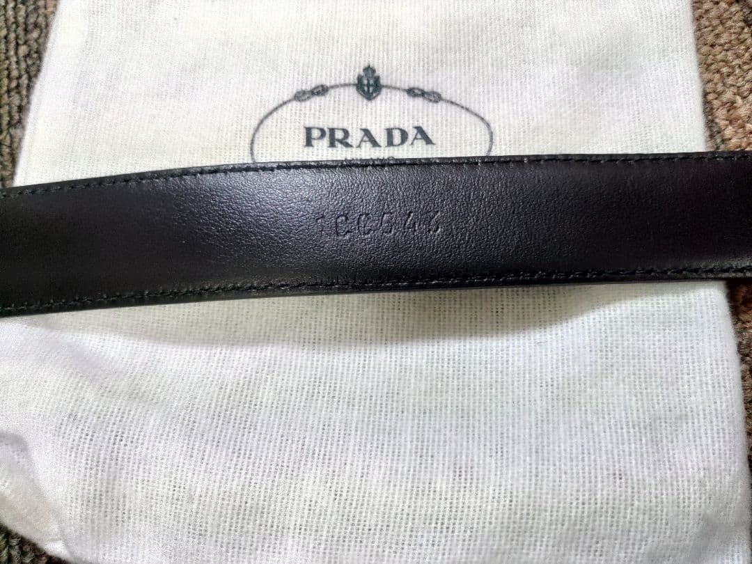 PRADA レザー ベルト 黒
