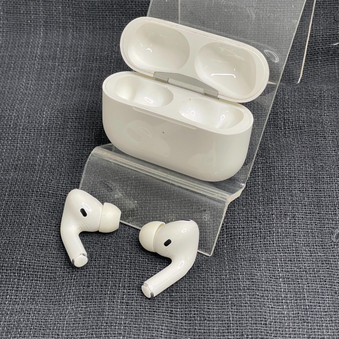 中古☆Apple AirPods Pro MLWK3J/A