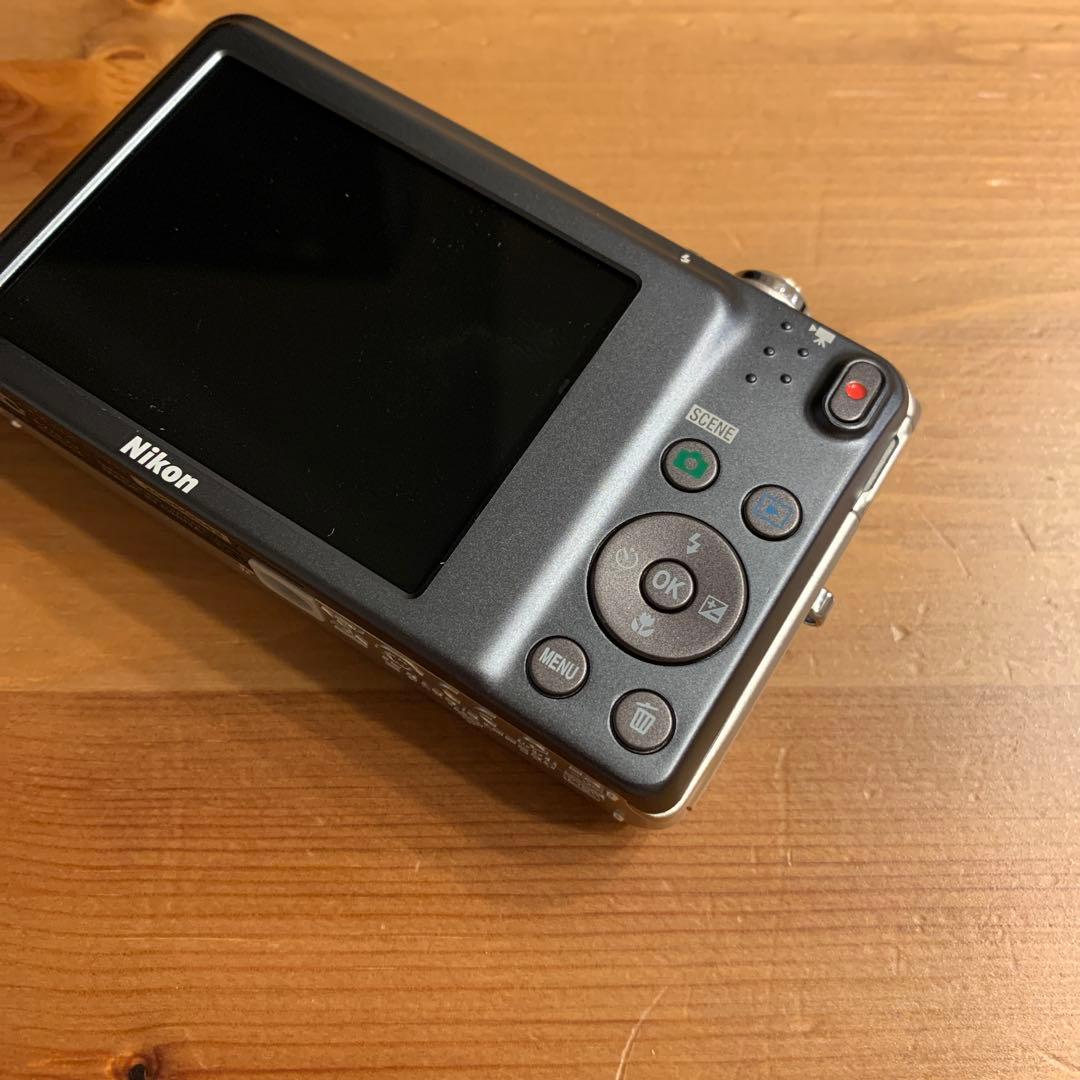 Nikon COOLPIX S3500 起動未確認 動作未確認 ジャンク